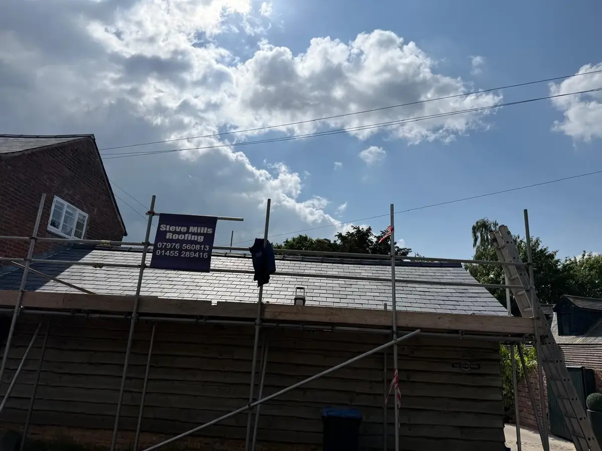 New Roofs & Re-Roofs - Photo 7