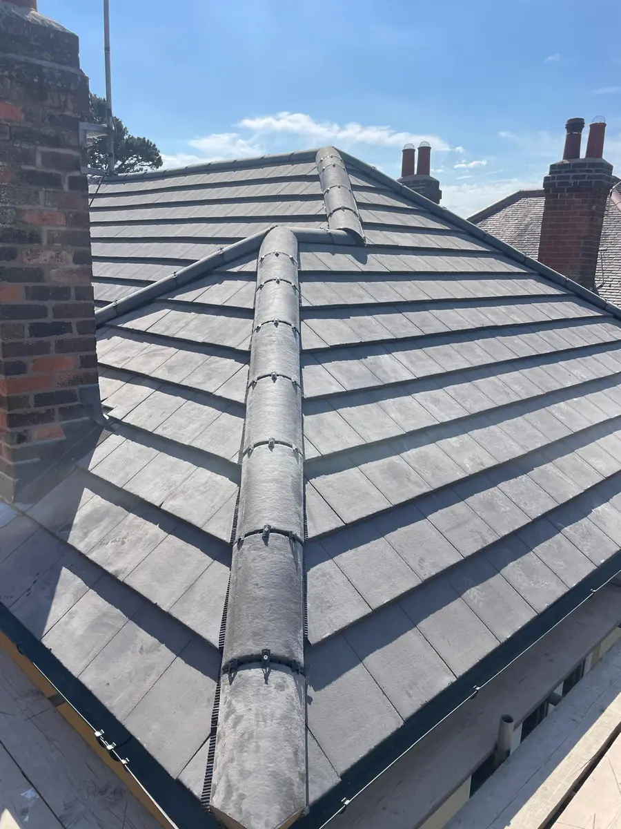 New Roofs & Re-Roofs - Photo 4