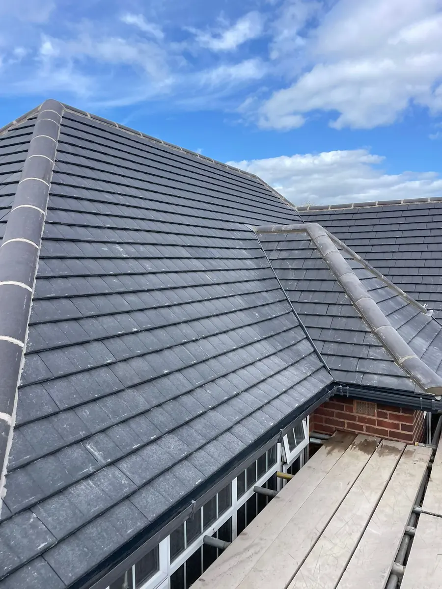 New Roofs & Re-Roofs - Photo 4